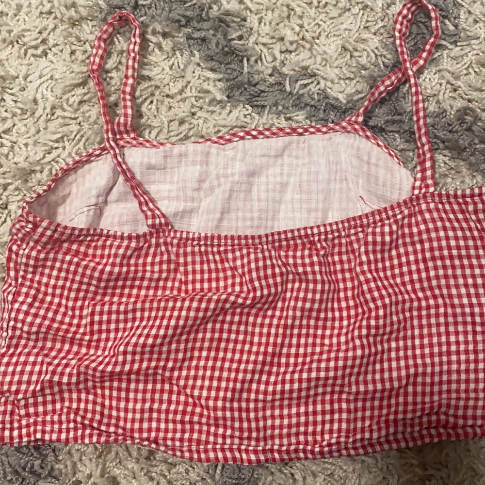 Red Gingham Cropped Tank - Picture 3 of 3
